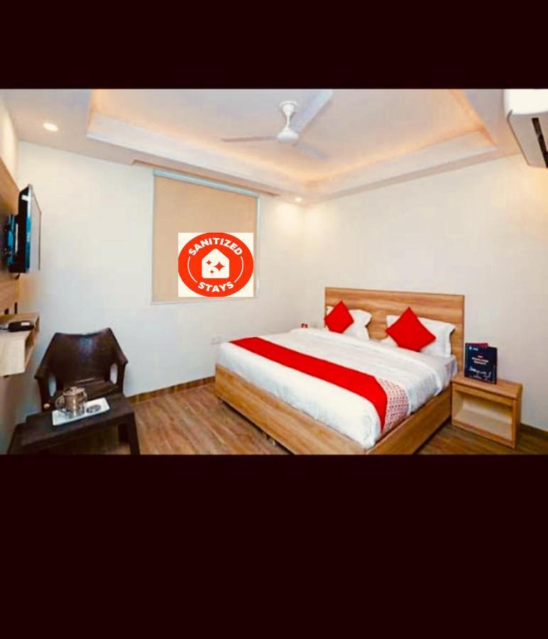 Airport Hotel Golden Bliss Near Delhi Airport Nuova Delhi Esterno foto